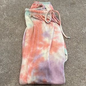 Lightweight tie-dye sweatpants